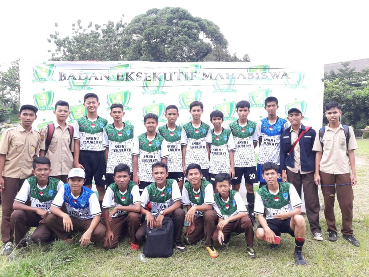 ESTRAKURIKULER BOLA FUTSAL