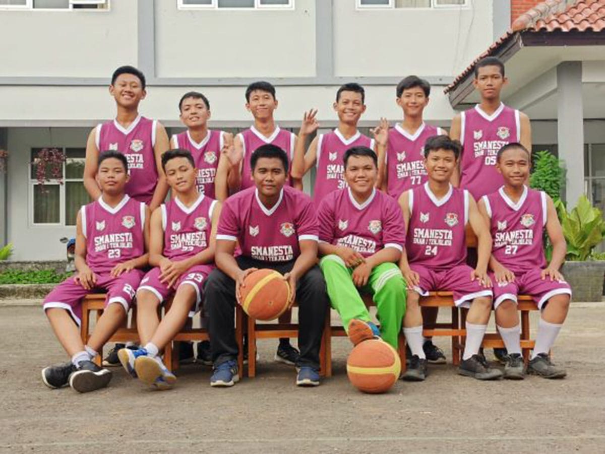 ESTRAKURIKULER BOLA BASKET